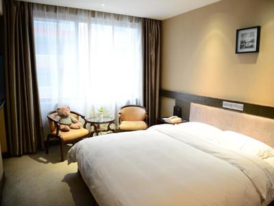 Forest City Hotel - slaapkamer