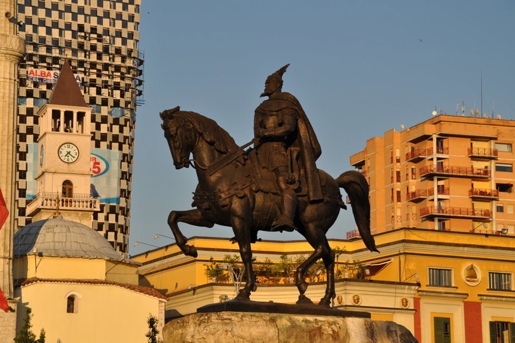 main_Albanie_-_Tirana__7_.jfif