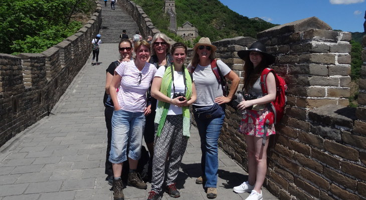Groep op de Chinese Muur, China Groep op de Chinese Muur, China