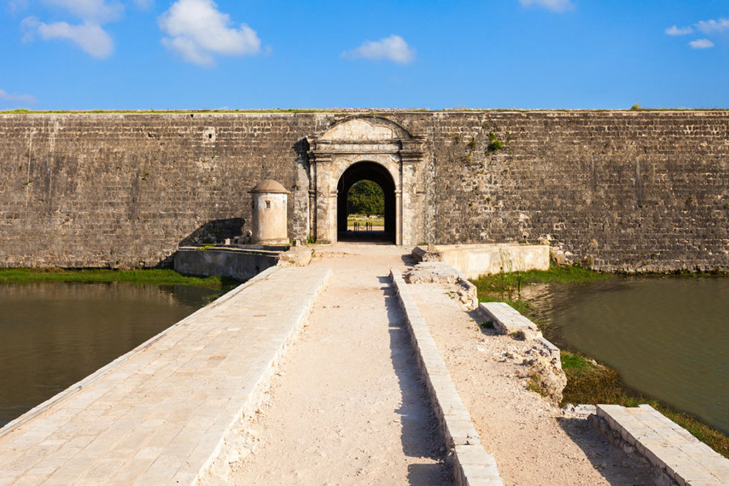 main_Sri_Lanka_-_Jaffna_-_Dutch_Fort.jpg