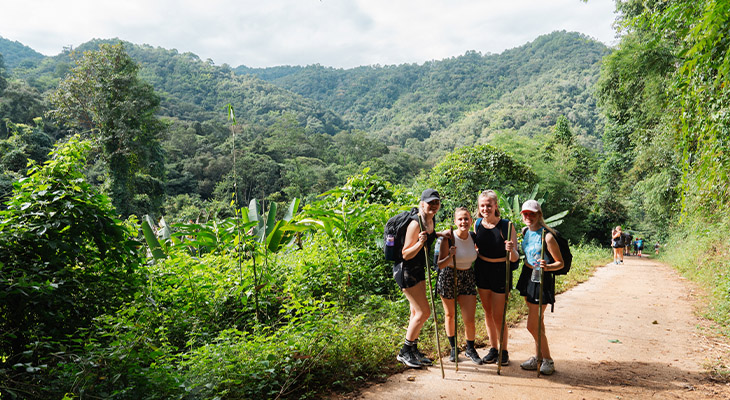 Trekking Karen Village Trekking Karen Village
