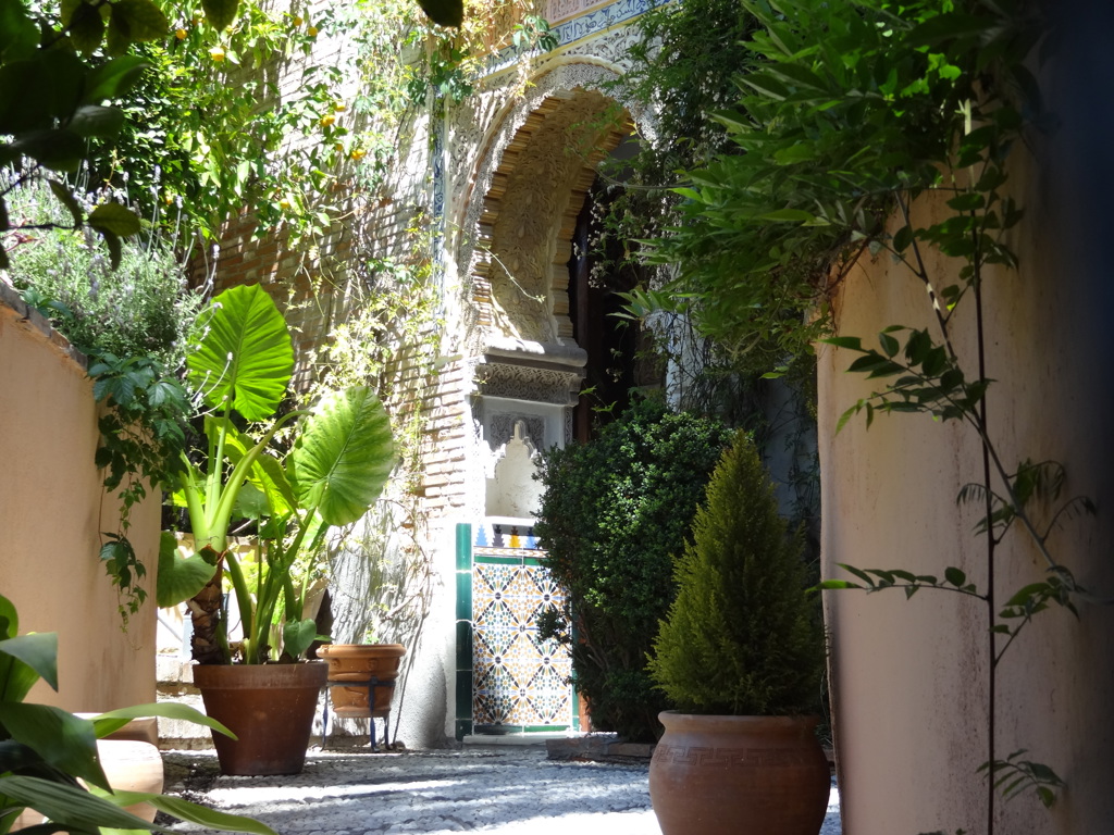 Straatbeeld Granada Albaicín
