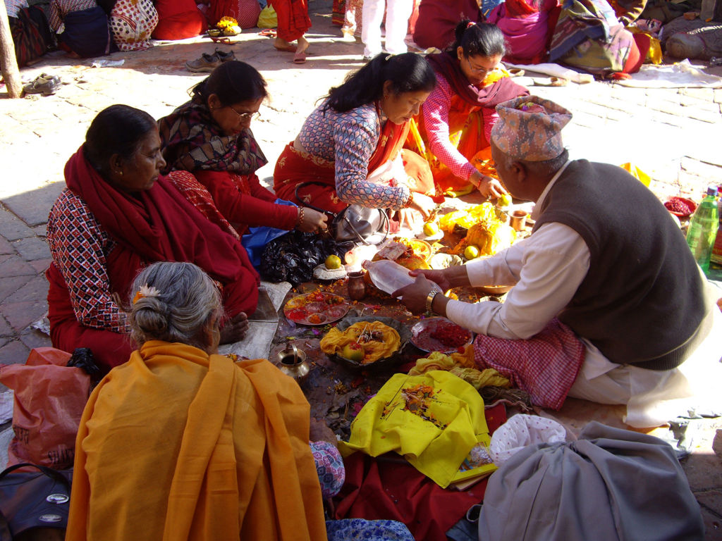 Familiereis Nepal versieringen Changu Nayaran