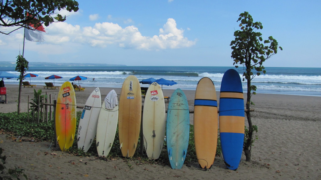 Surfen bij Seminyak