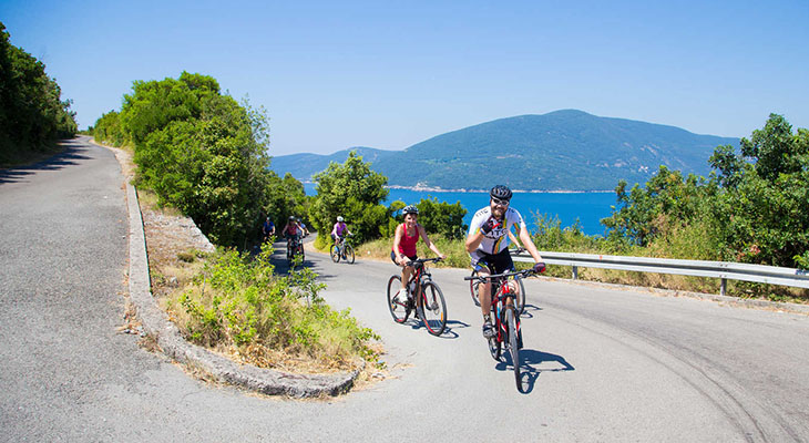 Fietsvakantie door de Balkan Fietsvakantie door de Balkan