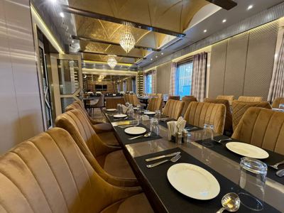 Aquarius Hotel - Varanasi - India - Restaurant