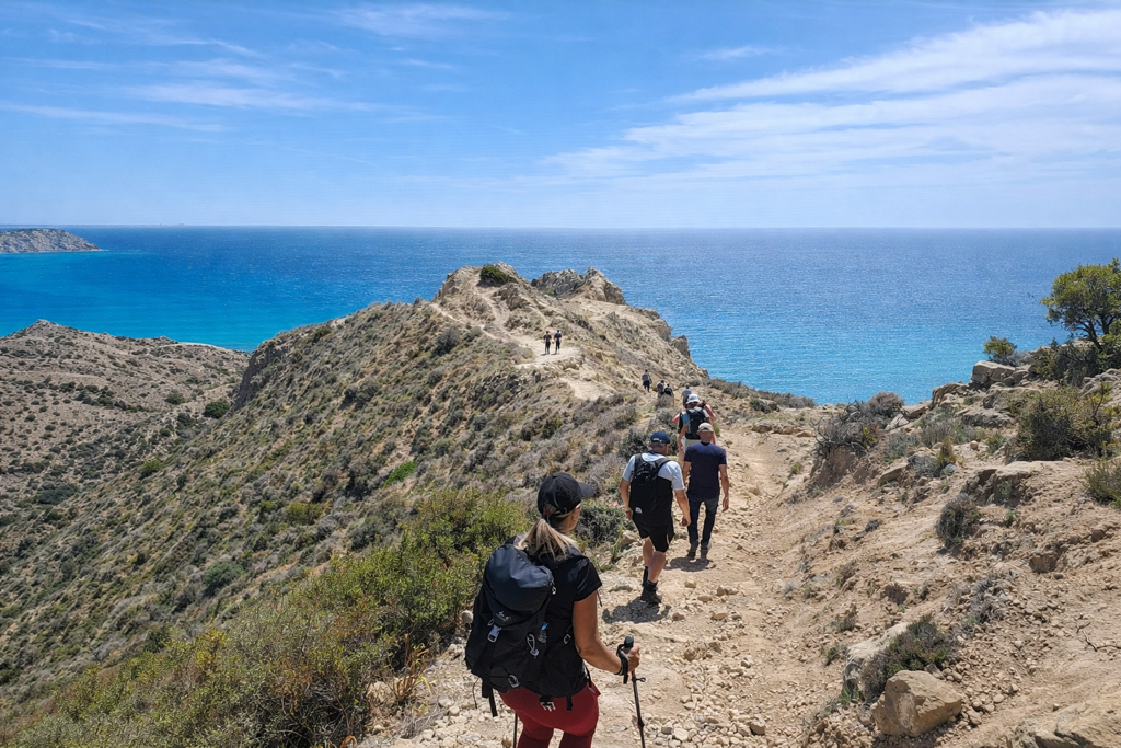 Wandelen langs de kustlijn.png