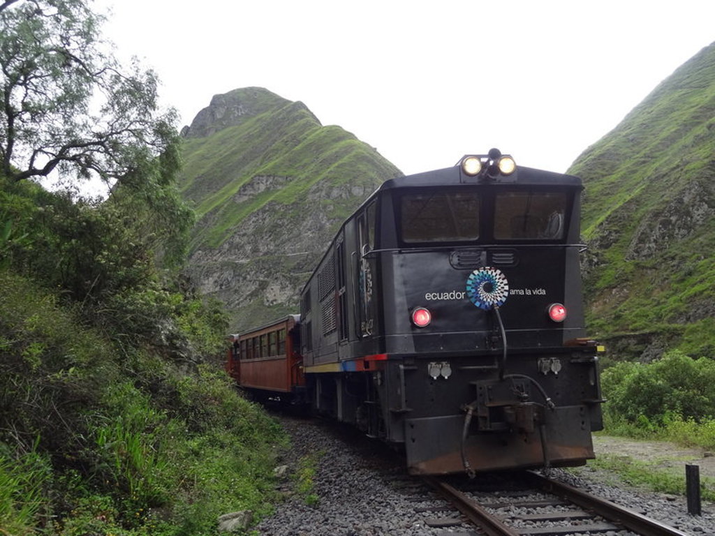 main_trein_nariz_del_diablo.jfif