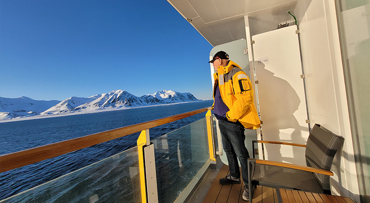 Balkon Ultramarine Balkon Ultramarine