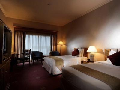 Riverside Majestic Hotel