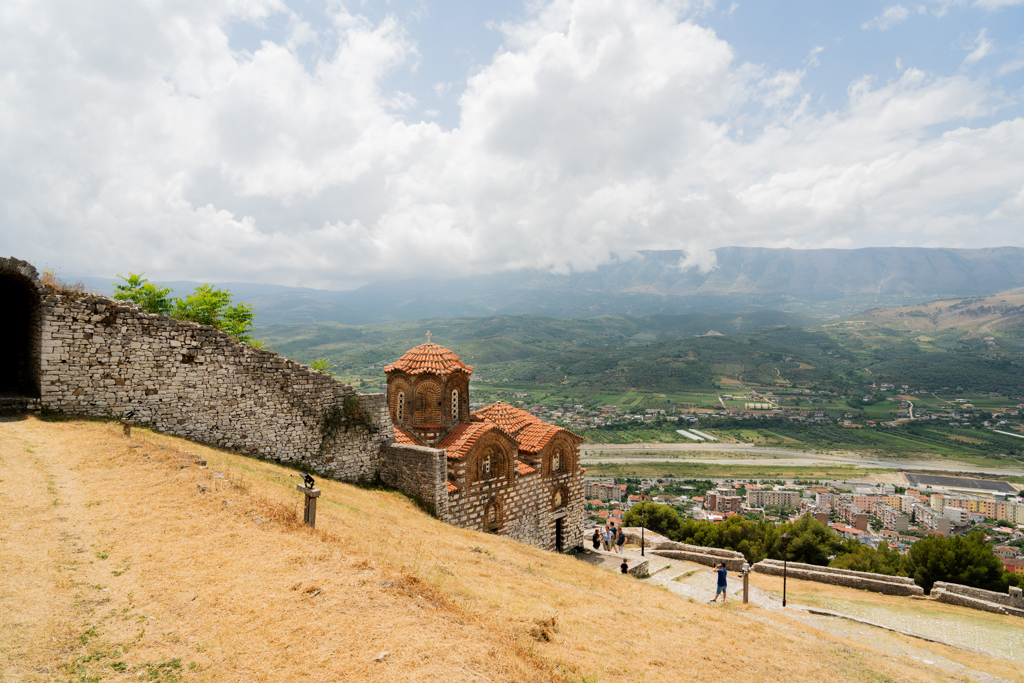 JRALB2401 - Berat (oude stad) (6).jpg