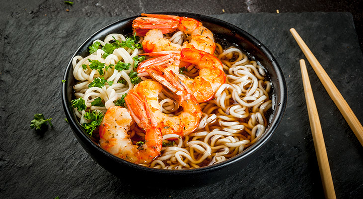 Ramen met garnalen in Japan Ramen met garnalen in Japan