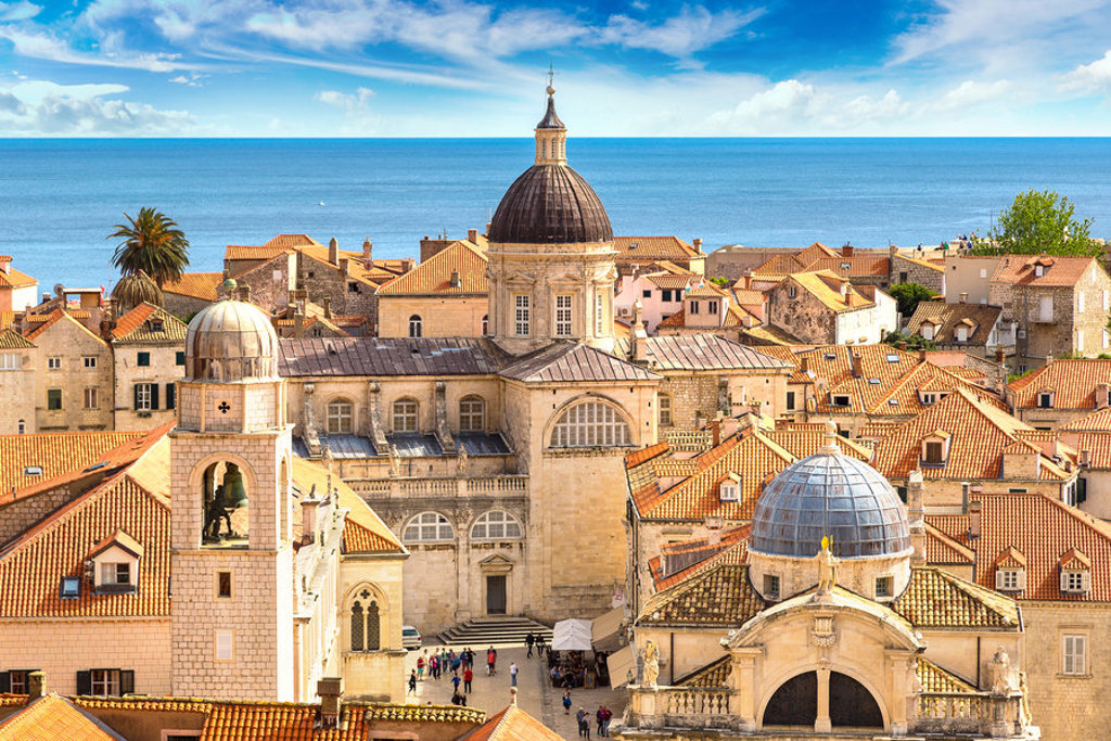 main_shutterstock_dubrovnik_Kroati_.jpg