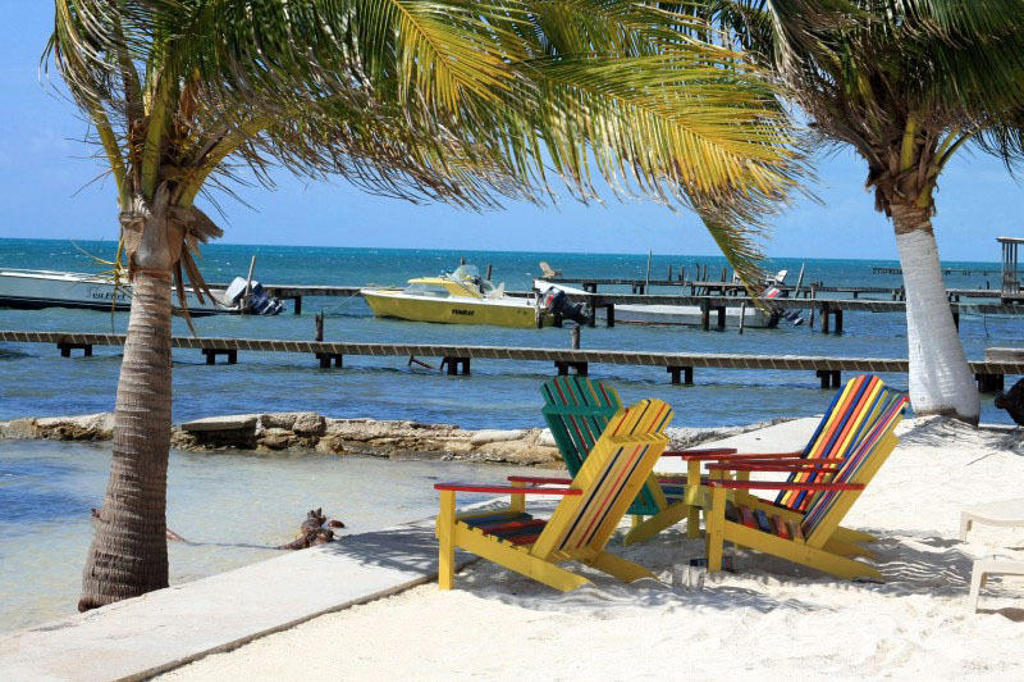main_02_-_Belize__Caye_Caulker.jpg