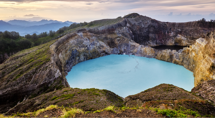 Mount Kelimutu op Flores Mount Kelimutu op Flores