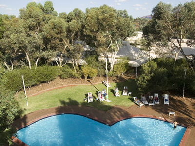 Outback Pioneer Hotel