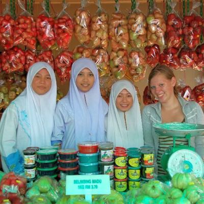 Samen met de lokale bevolking