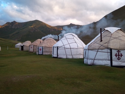 Tash Rabat yurt Kirgizië