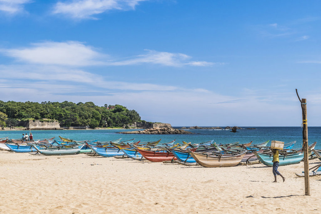 main_Trincomalee_beach_shutterstock_685223566.jpg
