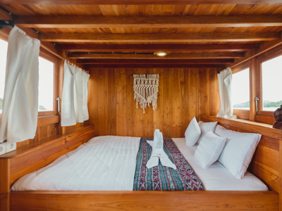 Komodo Boattrop Vidi Indonesië