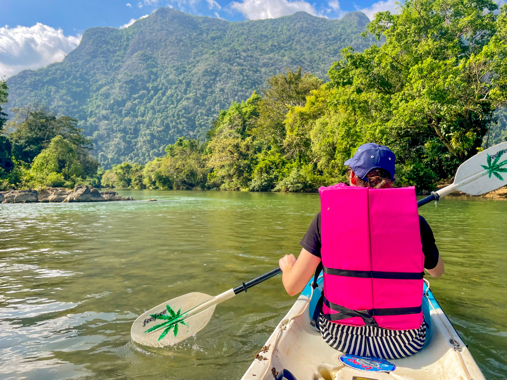 Vang Vieng Kayak-2.jpg