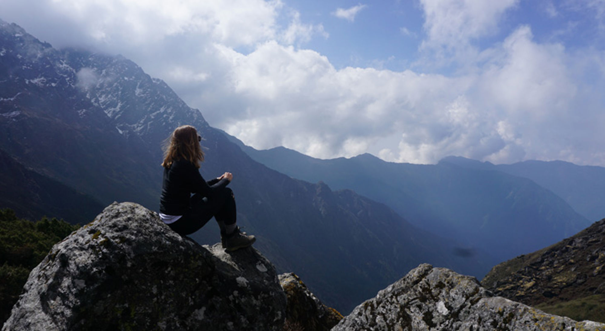 Uitzicht over de bergen, Nepal