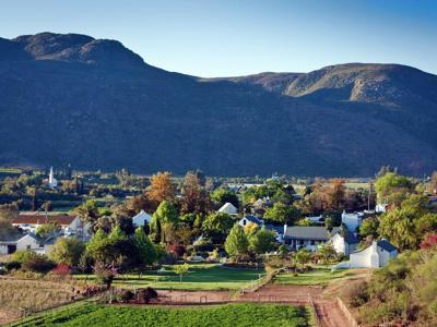 De Opstal - overview