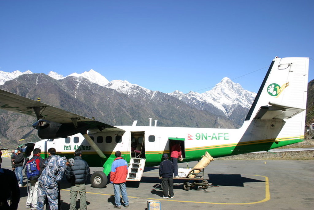 main_Lukla_Airport___Yeti_Air.jfif