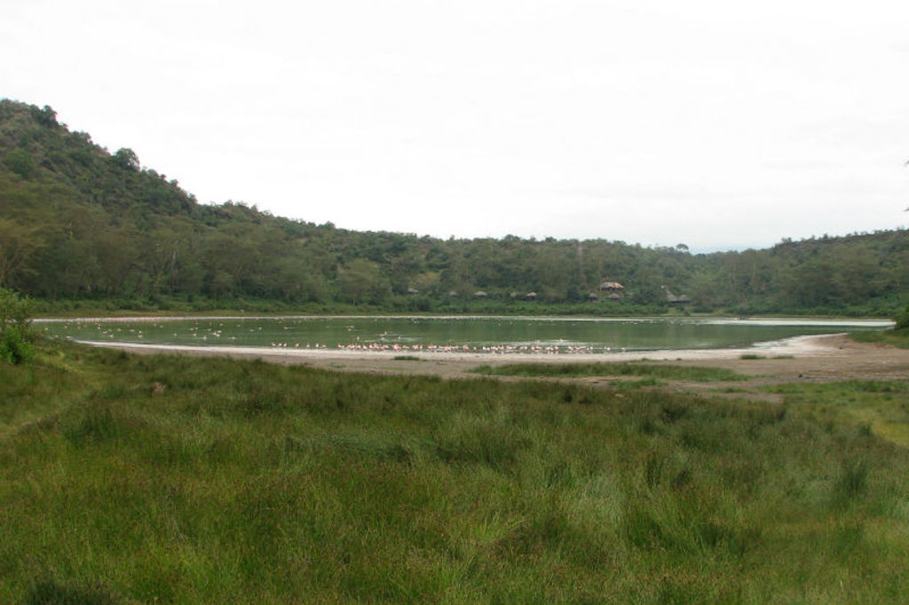 12-Kratermeer-bij-Naivasha-meer.jpg