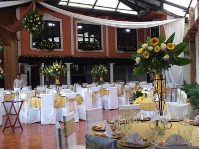 Alcazar de Dona Victoria Hotel - Coban - Guatemala - restaurant