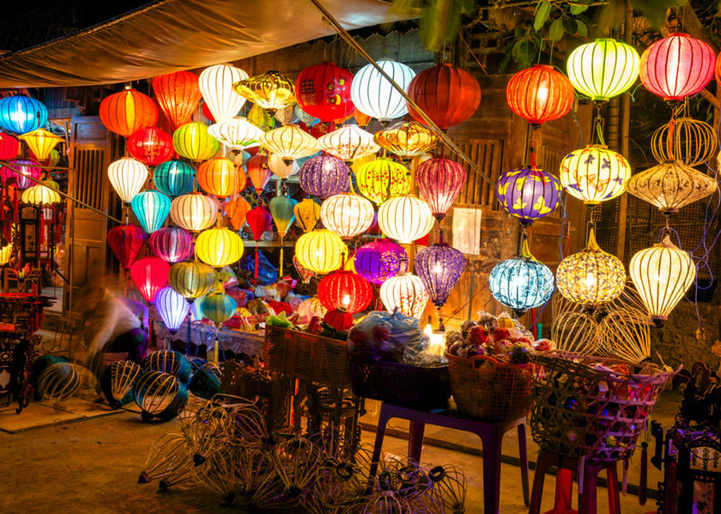 main_shutterstock_376289257_HoiAn.jpg