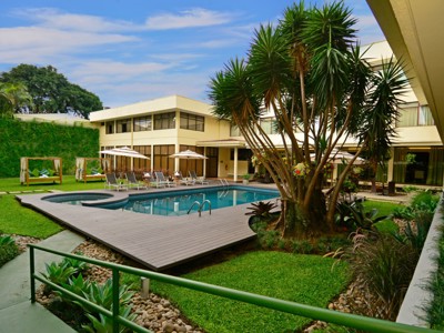 Autentico hotel buiten