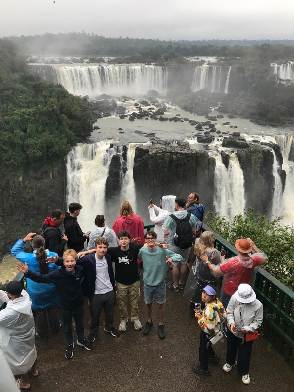 ABF - Iguazu groep.jfif