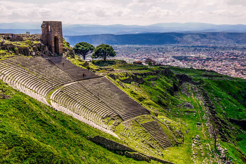 main_Pergamon_shutterstock_544661290.jpg