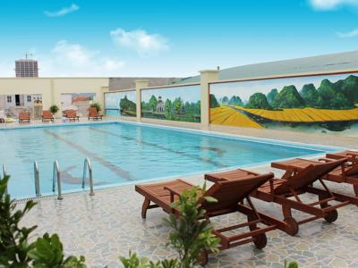 Hoang Son Peace hotel zwembad