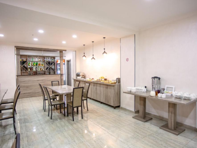 Suntower Hotel restaurant