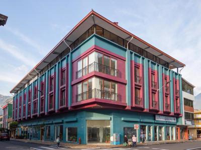 Selina Banos buitenkant