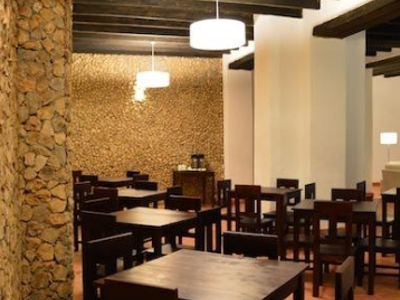 la Xalca hotel - restaurant