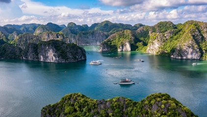 Lan Ha Bay, Vietnam